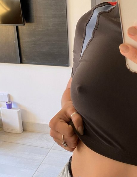 lolaylen erotic actress pic