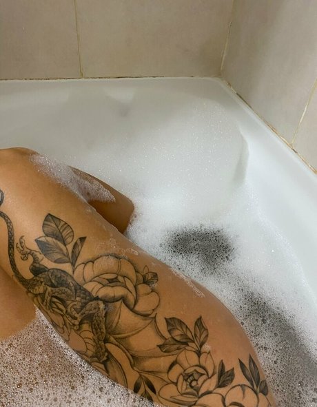 lolaylen pornstar xxx photos