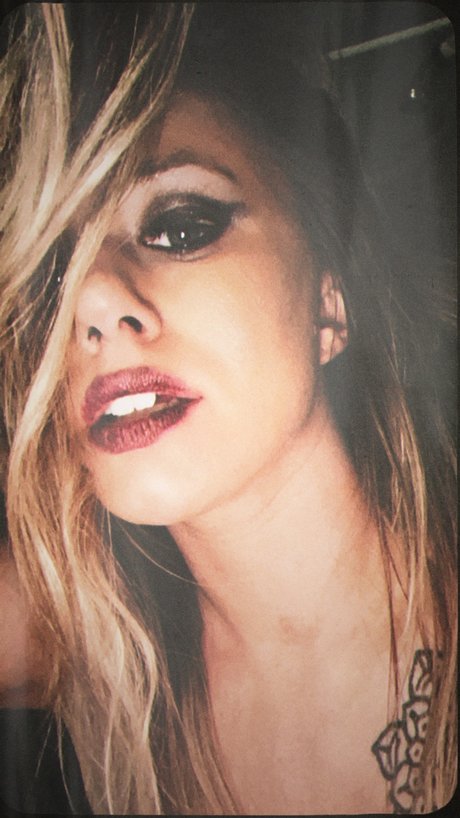 LUCYLUXx beautiful actress picture