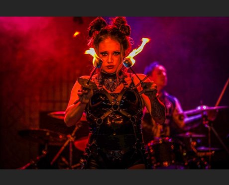 LUCYLUXx star xxx pics