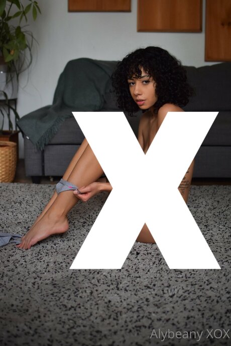 Aly Beany star perfect photos