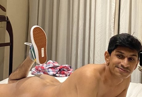 Loverofcb model nude pic