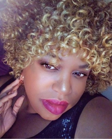 Nici S model erotic gallery