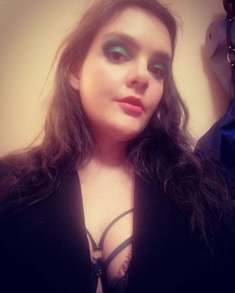 LadyShibariFindom pornstar adult photos