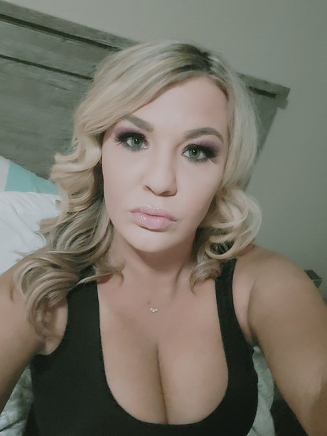 LOLO pornstar best picture