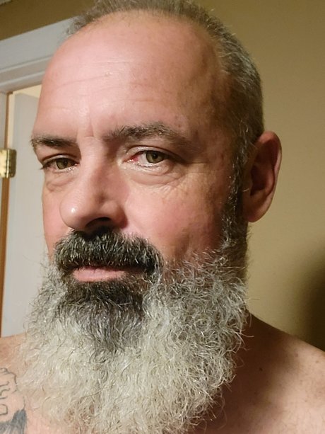 VinnyTheWrench porn model images