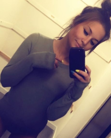 Melissasky high quality pornstar pics