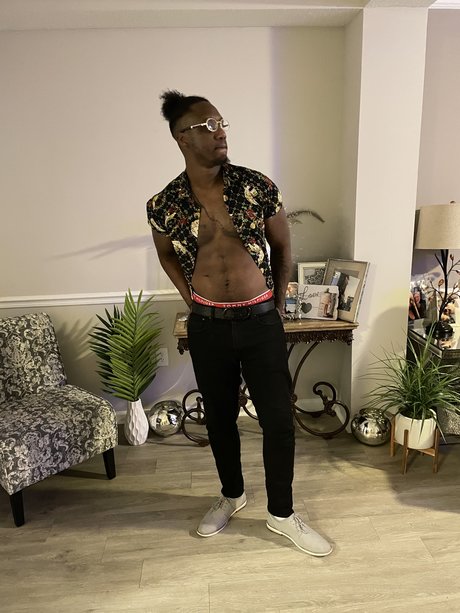 ZoeZaddy3 sexy model galleries