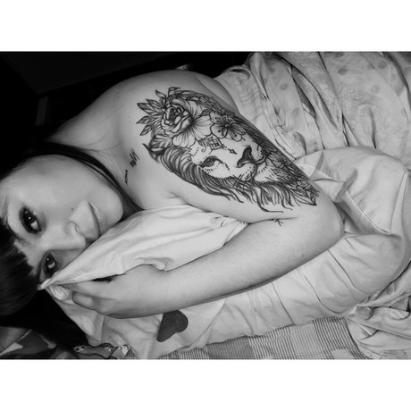 Ver nica Little_ model erotic image