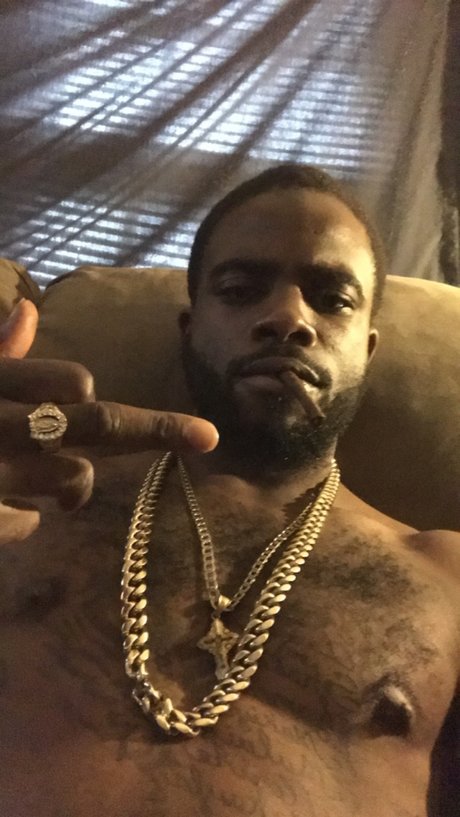 MrHim star top picture