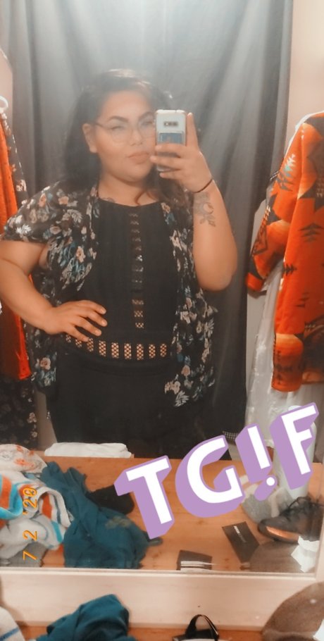 Layneeee model nudes pics