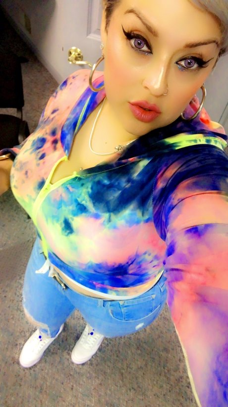 La Rubia SwaGgz nude pornstar images