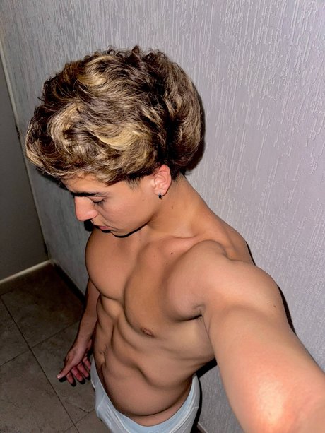 u280698 top star archive