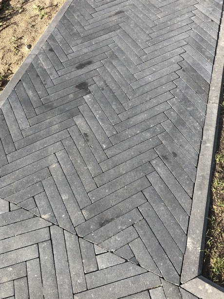 Uuweee naked actress pictures