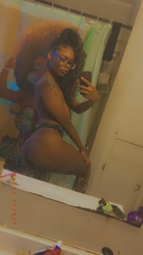 u35662603 beautiful pornstar img