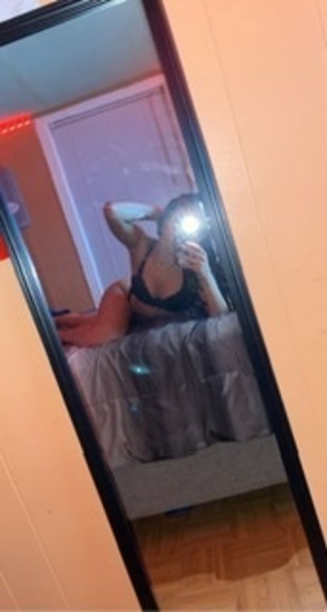 Juli_ beautiful star archive