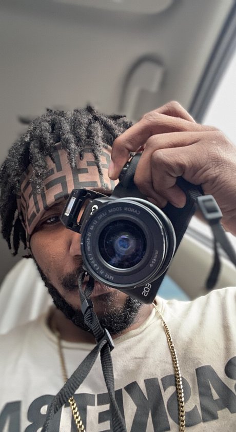 Mondo_ hd model photo