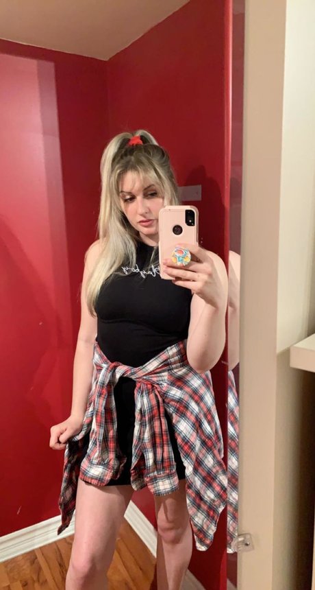 Lucy banks star adult pics