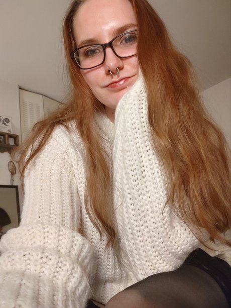 Kaity exclusive star image