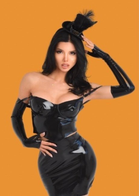 Sexy Zii Lizard model beautiful archive