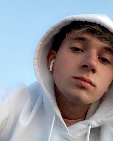 EastTwink pornstar adult picture