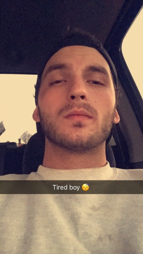 Sea pretty actress picture