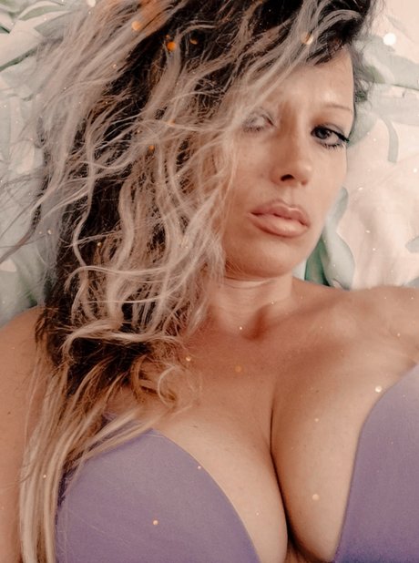 blonde natural onlyfans adult pictures