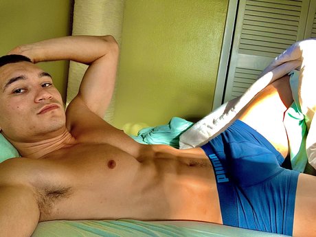 Raphael s Favorites naked star pictures