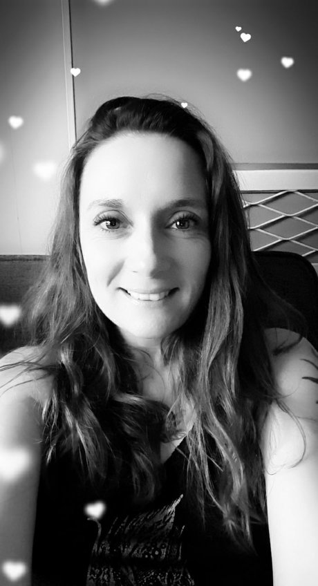 Sateene model erotic pic