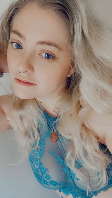 Starfyre nude actress images