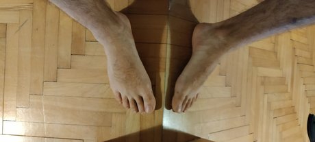 PP Hairy Feet model hot image