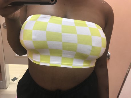 _DoggeBaby xxx pornstar images