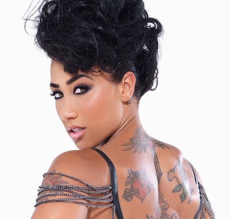 Hoopz model exclusive galleries