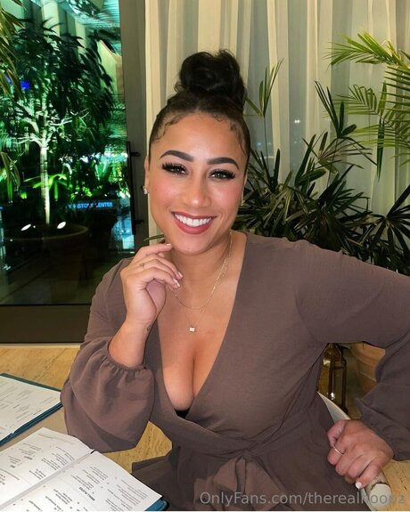Hoopz sexy pornstar archive