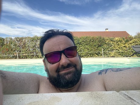 Christophe GIRARD model top photos