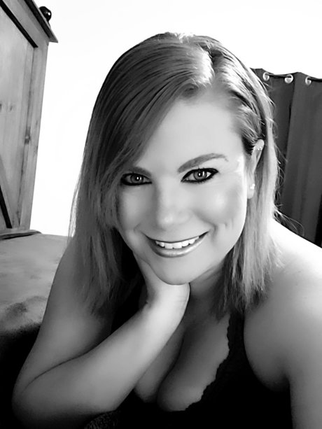 Melissa Hall nice star pictures