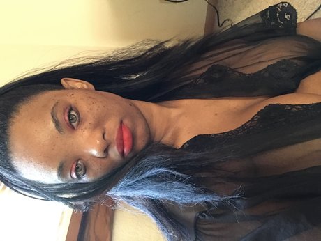 Color eyes model pretty image