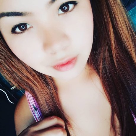 Sharais model nudes galleries