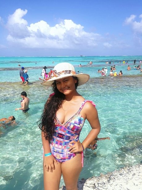 Keyko star art photo