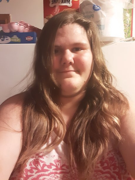 Scarlett Piper model nude pictures