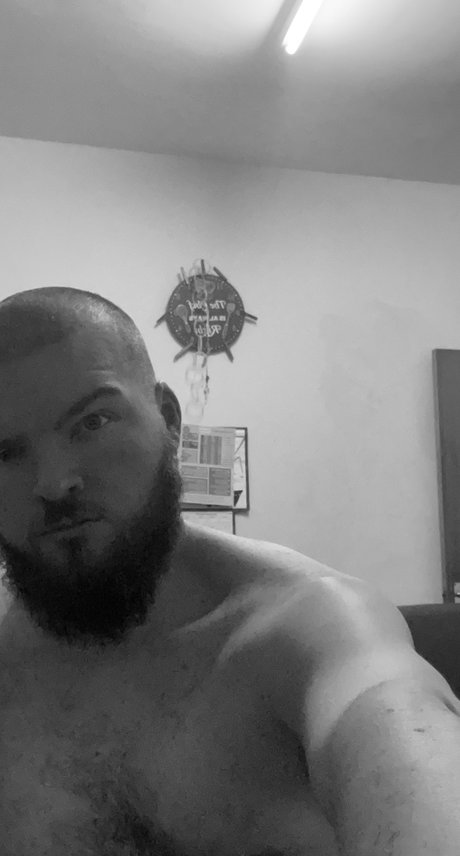 Fluffy Wookie sexy pornstar pictures