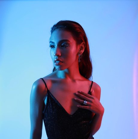 Lamai Wongsa nice pornstar images