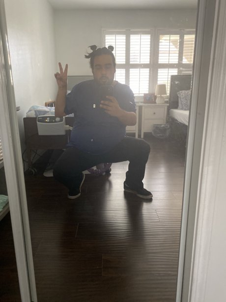 CozyBae star hot pics