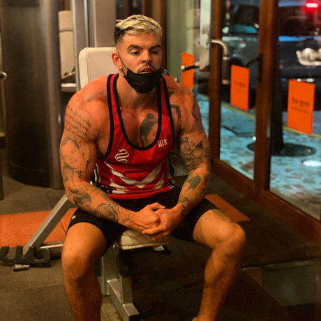 Pezza Burke 8 1 2 inches_ high quality actress pic