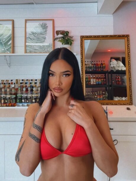 Triiniity model porn pic