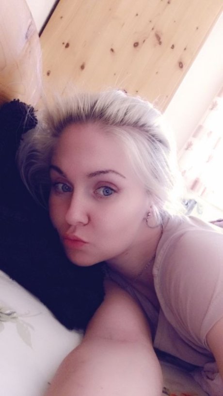 Deea Blonda best model pics