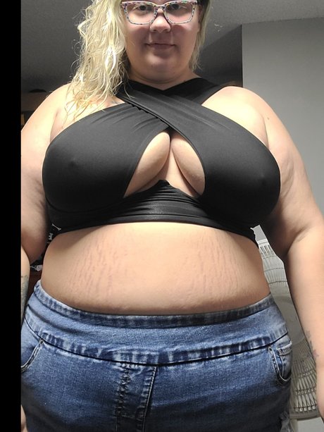 PeanutBrittle sexy pornstar pictures