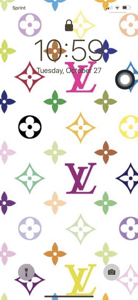 P E A C H E_ star naked pic