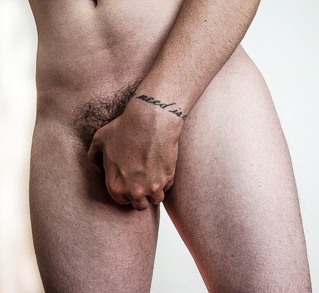 Gamul pornstar exclusive pictures