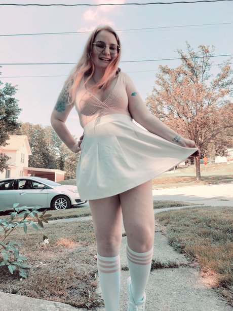 Sity pornographic model image